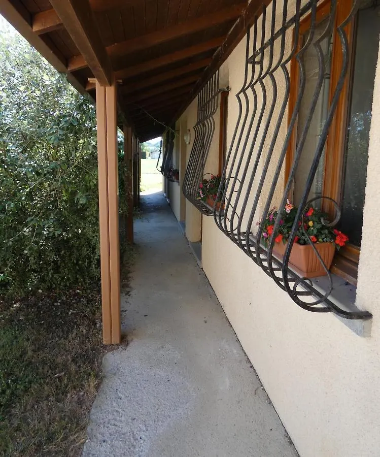 Hotel L'Agape Thermes-Magnoac 0*,